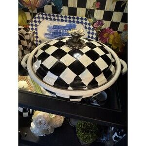 Mackenzie-Childs Medium Casserbole Courtly Check Casserole Baking Dish Lid EUC